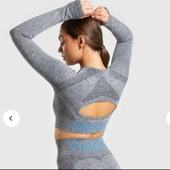 GYMSHARK FLEX LONG SLEEVE CROP TOP - Picture 3 of 7
